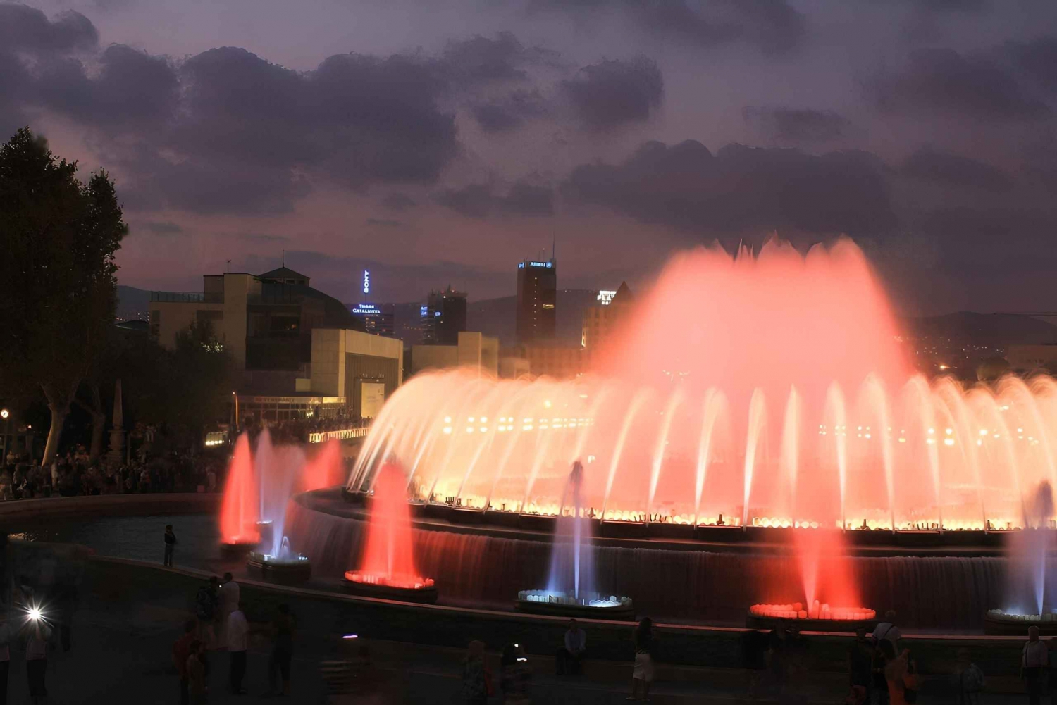 バルセロナイブニング・ウォーキング・ツアー