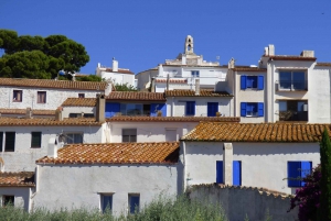 From Barcelona: Girona, Dalí Museum, and Cadaqués Day Trip