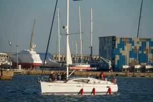 From Barcelona: Sailing and E-bike Winery Tour with Tastings