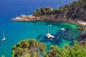 Girona and Costa Brava Tour with Hotel Pickup in Barcelona