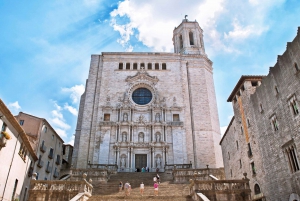 Girona and Costa Brava Tour with Hotel Pickup in Barcelona