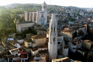 Girona and Figueres Full-Day Tour with Hotel Pick Up