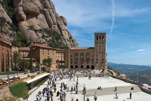 Montserrat & Cava Wineries Day Trip from Barcelona w/ Pickup