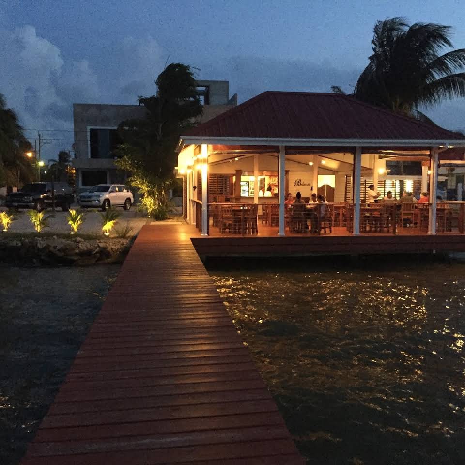 Best caribbean restaurant in Belize