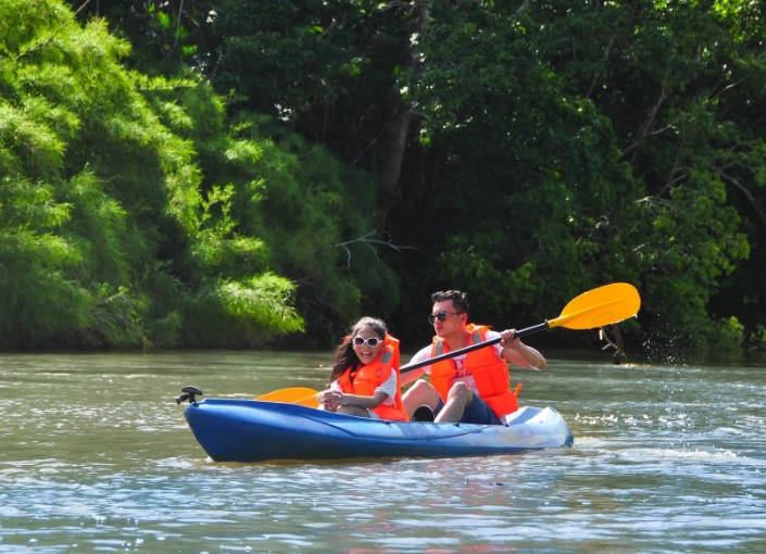 Discovery Expediciones Belice