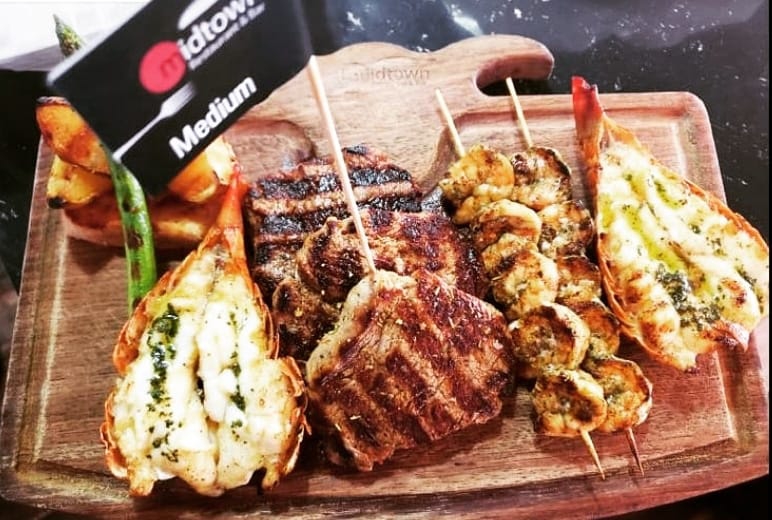 Midtown Restaurant & Bar