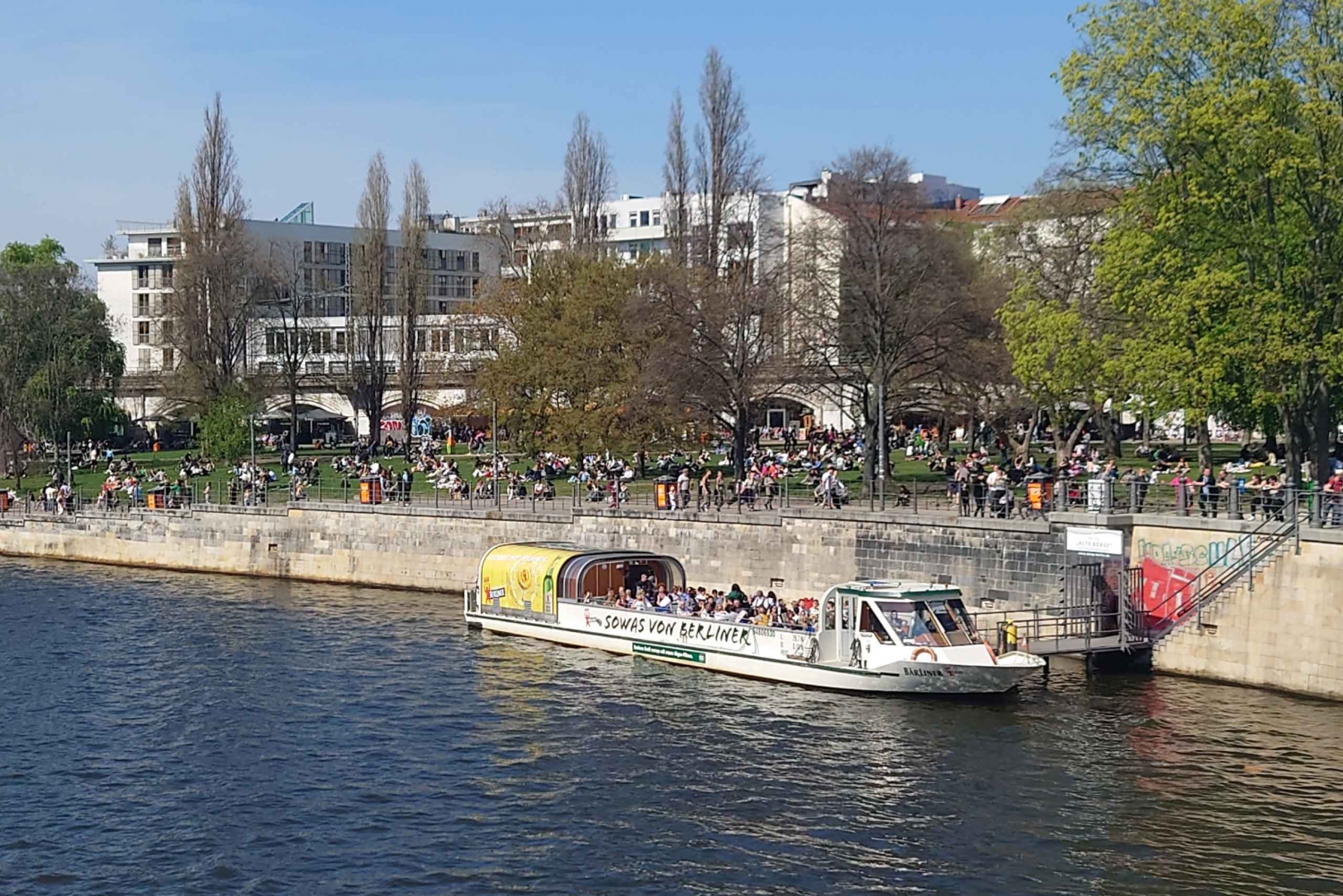 Berlin: 1-Hour City Sightseeing River Cruise