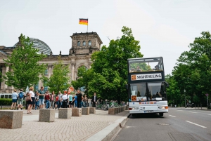 Berlin: Hop-on Hop-off Bus Tour with Live Commentary