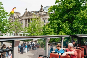 Berlin: Hop-on Hop-off Bus Tour with Live Commentary