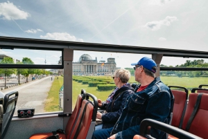 Berlin: Hop-on Hop-off Bus Tour with Live Commentary