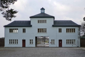 Berlin: Sachsenhausen Memorial – Survivor Stories in German