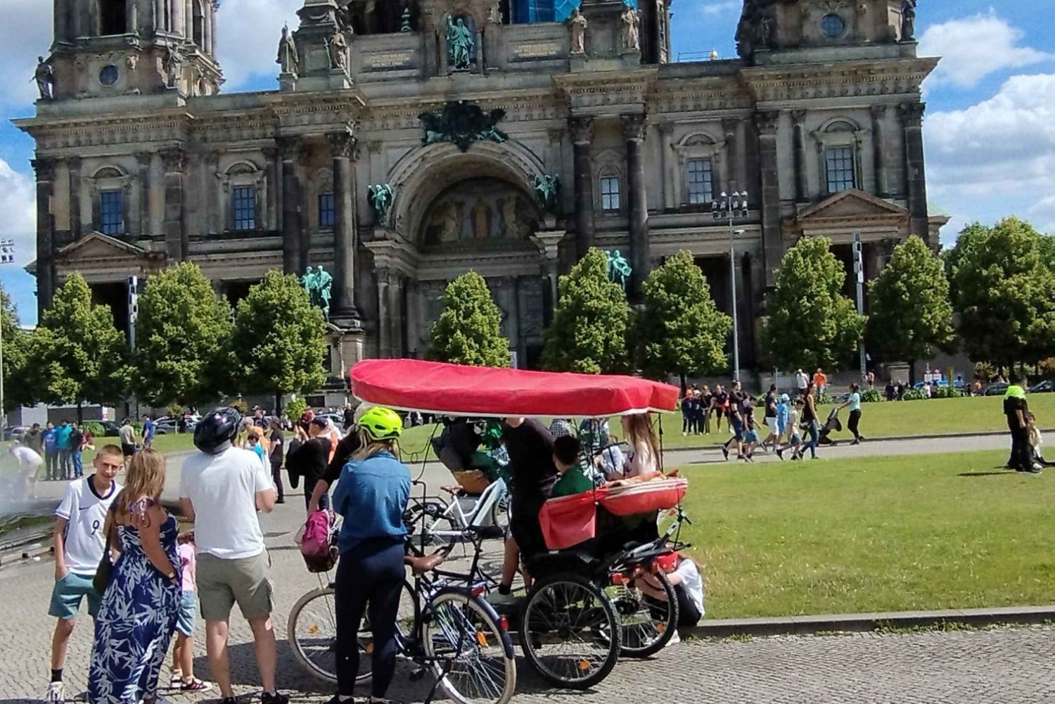 Privata höjdpunkter 1 rickshaw + (E) cyklar, E-rollers upp till 6