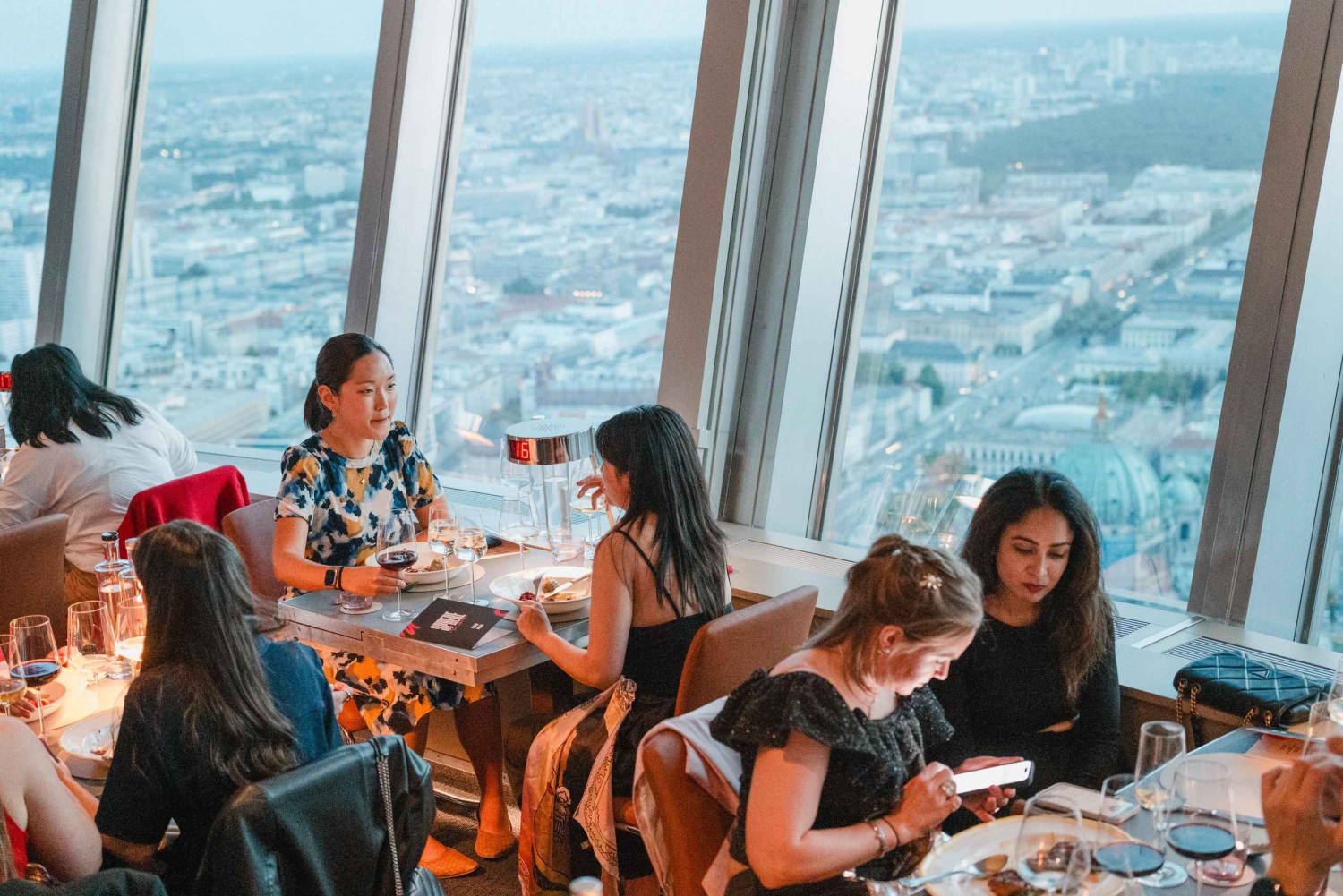 Sphere Tim Raue Веганский ужин из 3 блюд