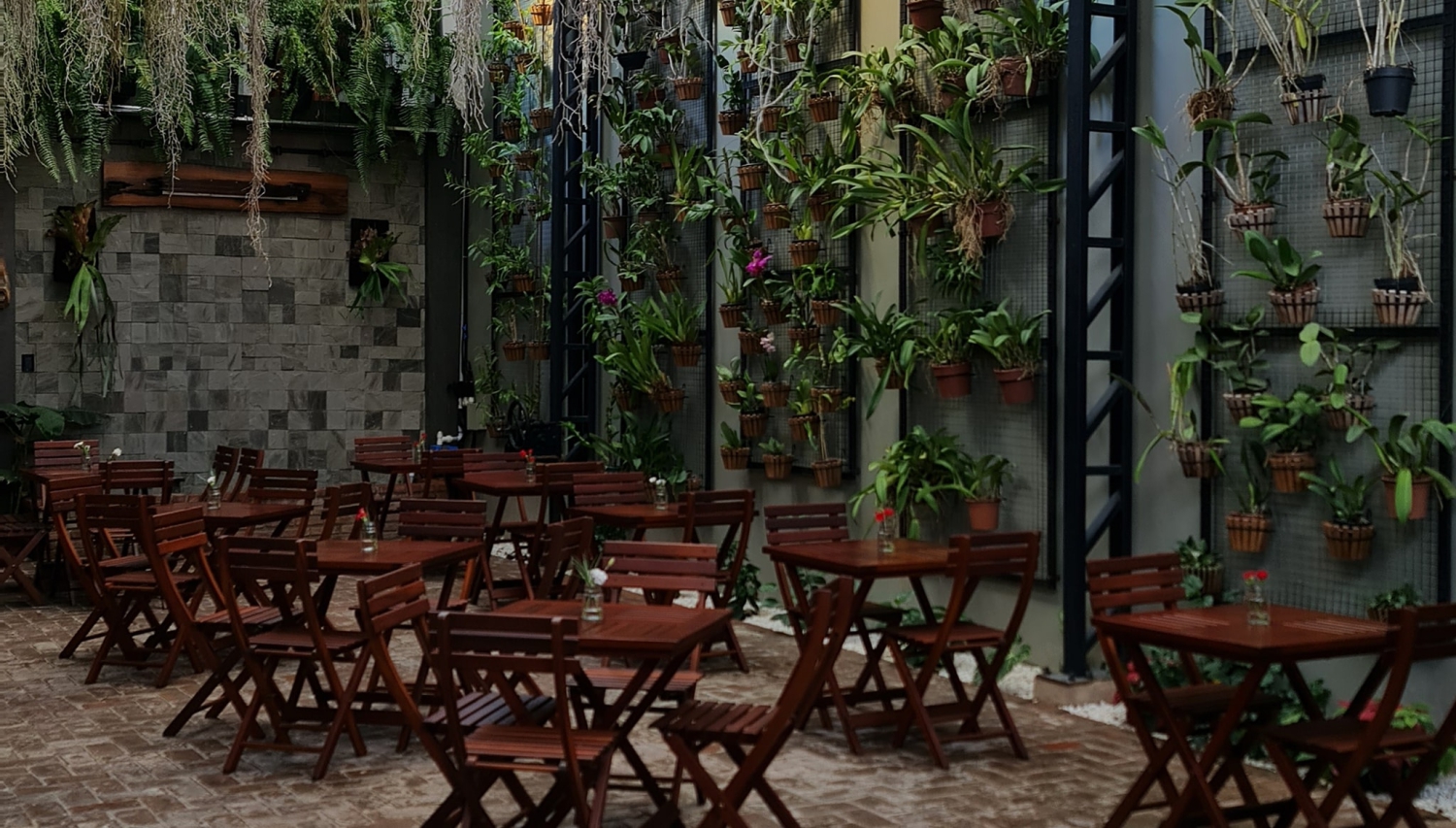 The best places to eat cake and drink coffee in Santa Cruz