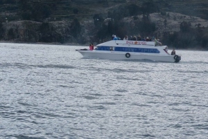 From La Paz: Lake Titicaca and Copacabana Private Tour