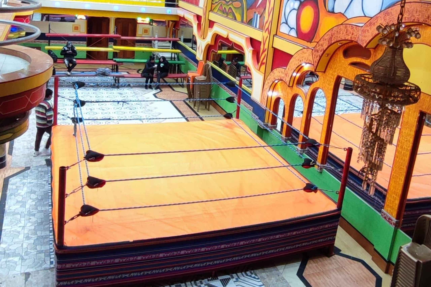 La Paz-El Alto:Cholitas Wrestling Show by the wrestlers