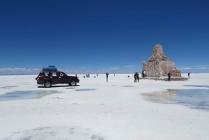 Uyuni: Dagsutflykt till Salt Flats med hotellövernattning