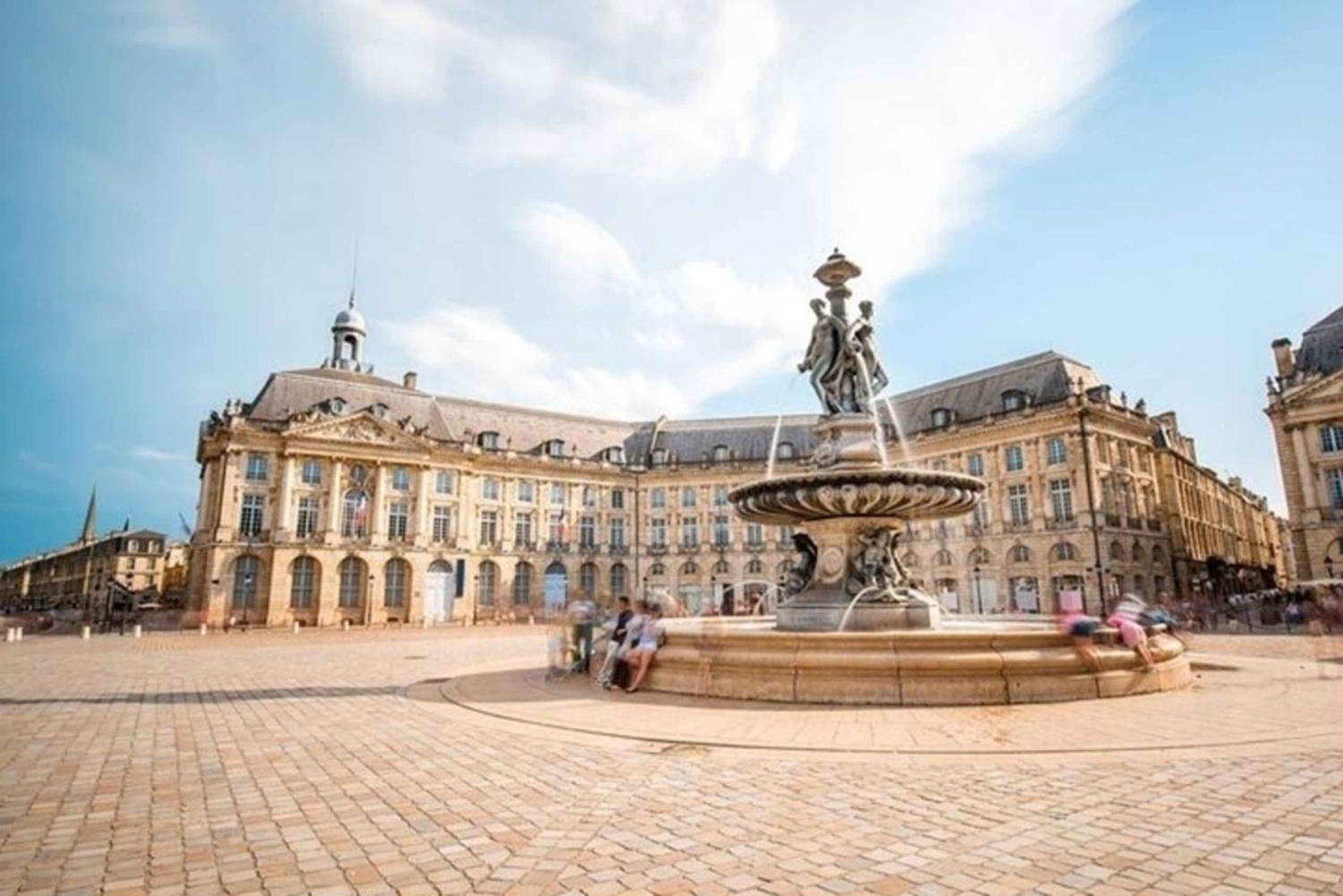 Bordeaux : Best Food tour with a local guide