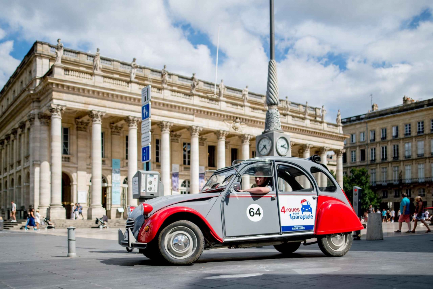 Bordeaux: Private Tour in a Citroën 2CV 45min