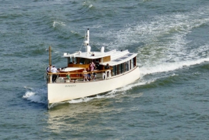 Boston: Cocoa and Carols Holiday Cruise