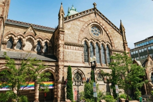Boston: Hop-on Hop-off Old Town Trolley Tour