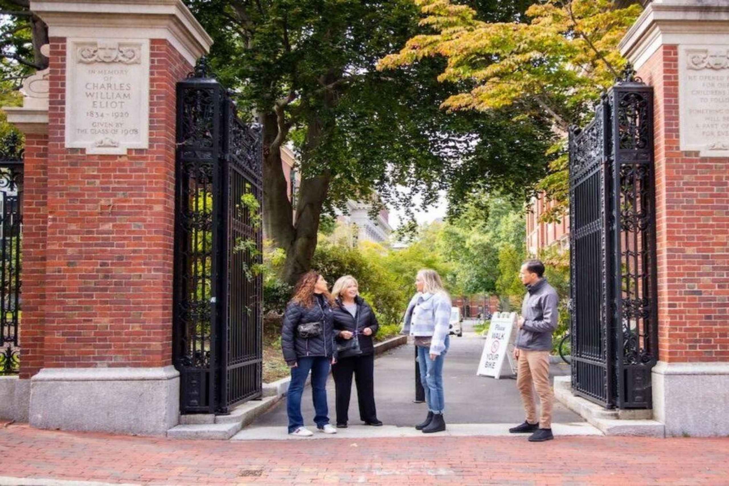 Tour a pie en grupo reducido por Boston con crucero y visita al Constitution
