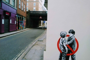 Bristol: Self-Guided Sightseeing Audio Tour