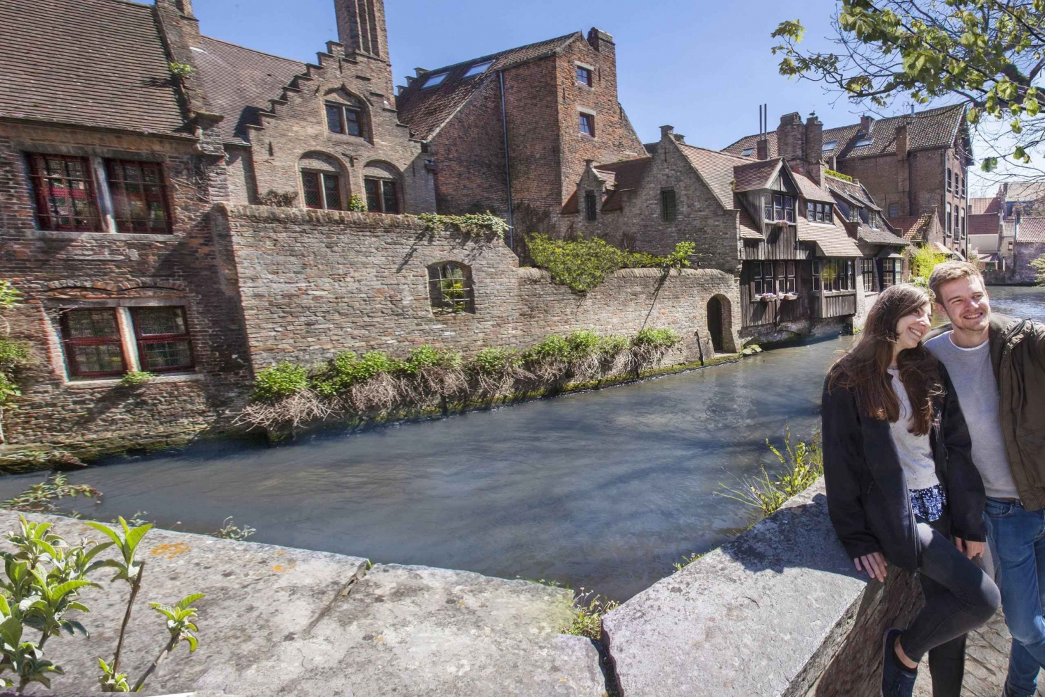 Brussels: Bruges & Ghent Tour with Cruise & Chocolate Visit