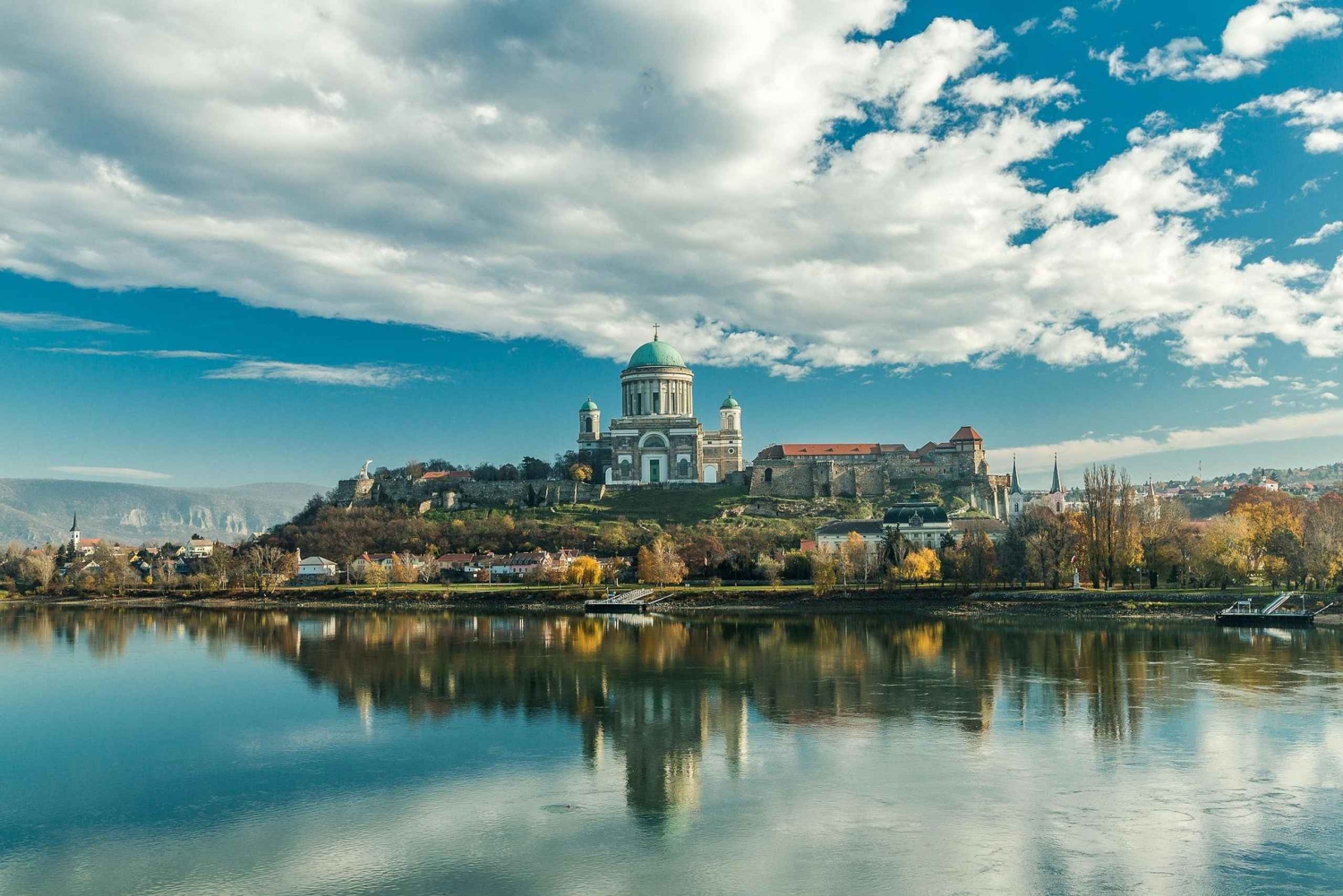 Bratislava: Privater Transfer nach Budapest mit Stopps + Ticket