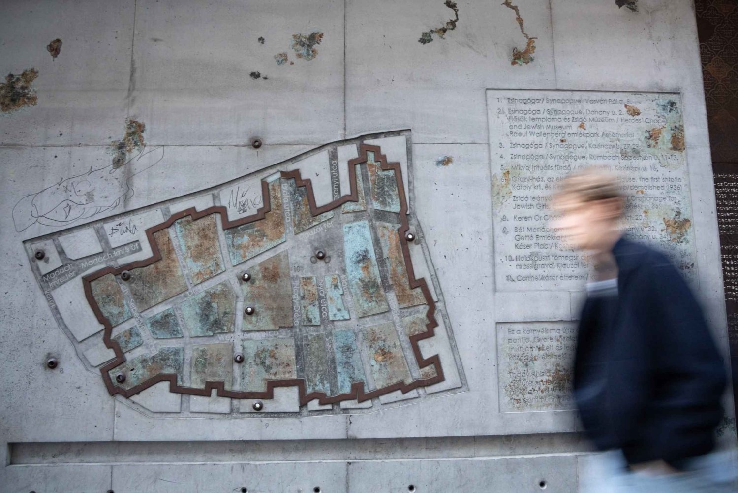 Visite à pied privée du quartier juif avec entrée à la synagogue