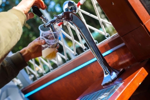 Budapest: Private Bustour mit unbegrenztem Bier