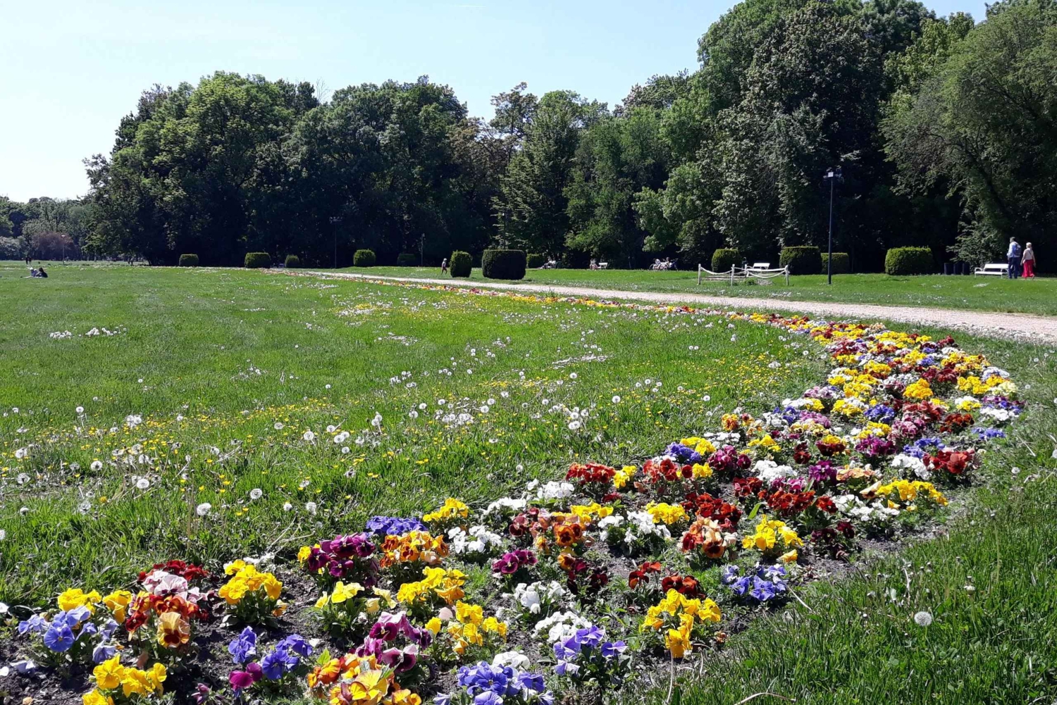 Budapest: Guidet løbetur og folkemusikoptræden