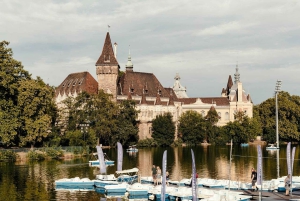 Budapest: Soccer Lover Tour & Folk Music Performance