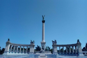 Budapest: Soccer Lover Tour & Folk Music Performance