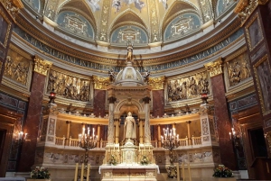 Tour zu den großen ungarischen Basiliken & Volksmusik