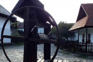 Hollókő Ethnographic Village: Day Tour from Budapest