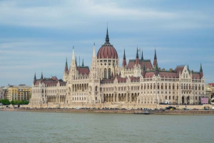 Private Bike Tour of Budapest Old Town, Top Sights & Nature