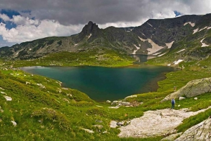 Desde Sofía: excursión ampliada a los 7 lagos de Rila y el monasterio de Rila
