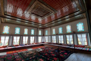 Sofiasta: Rilan luostari ja Melnik -päiväretki kuljetuksineen.