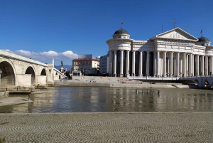 Von Sofia aus: Tagestour Skopje und Matka-Schlucht