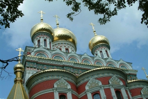 Desde Sofía: El Valle de las Rosas y Koprivshtitsa 12 horas Excursión de un día
