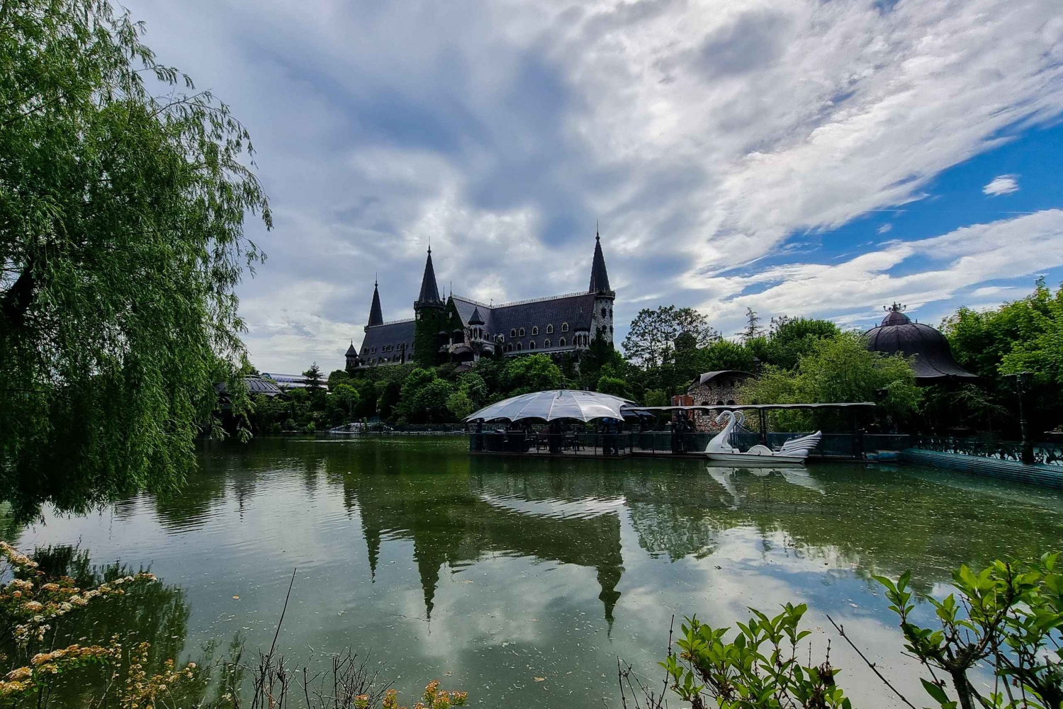 Ravadinovo: Schloss Verliebt in den Wind - Entry Ticket