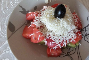 Sofía: cena de la época del comunismo de los años 80 con anfitrión local