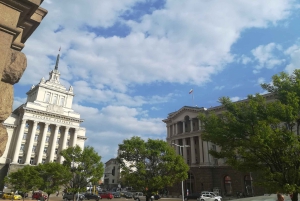 Kävelyretki: Sofian varjoisat kadut