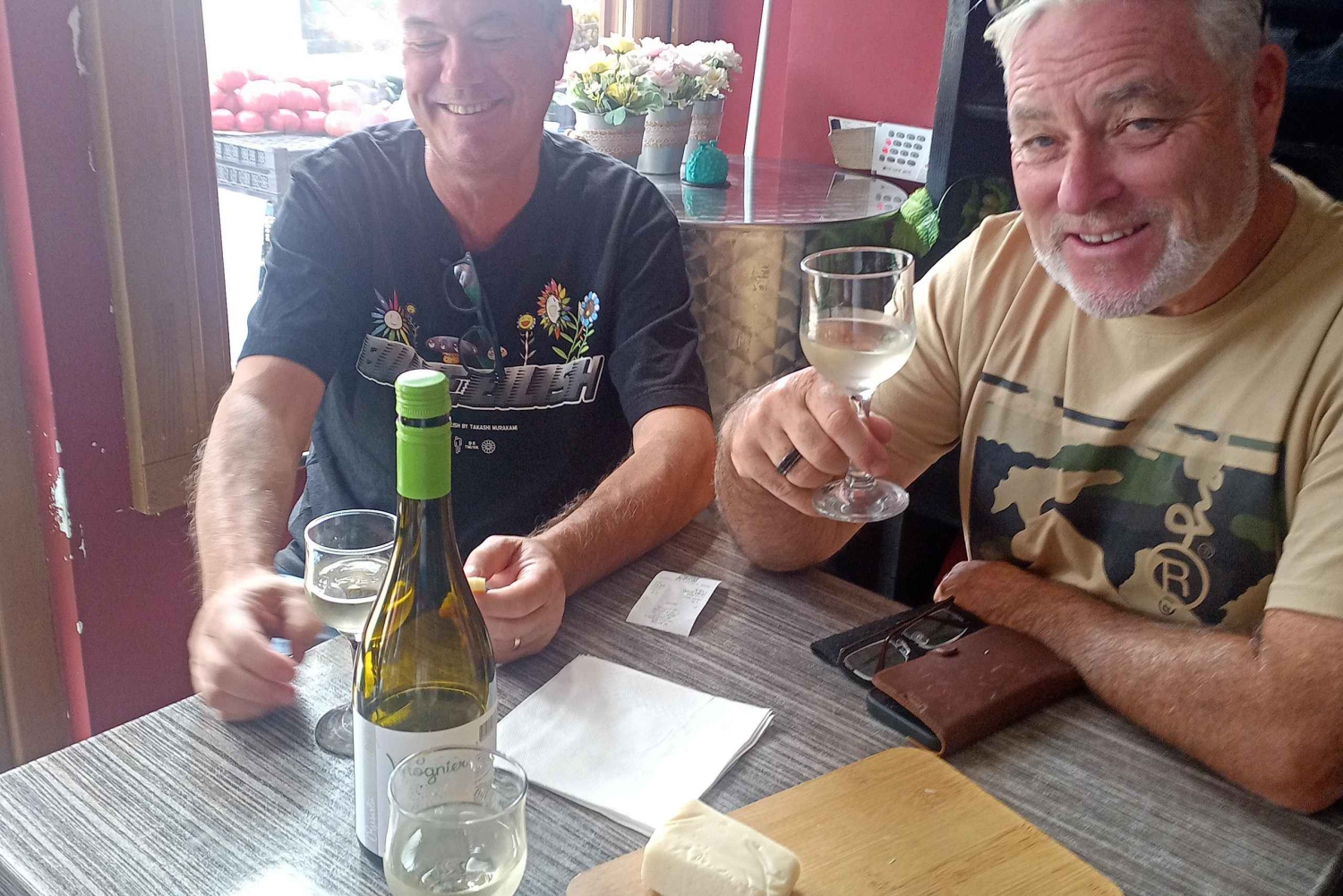 Sofia: 5 przystanków wycieczki kulinarnej i kulturalnej tramwajem z czasów komunizmu