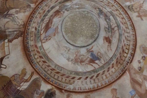 UNESCO Tumba tracia de Kazanlak y monumento de Buzludzha