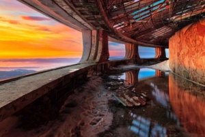 UNESCO Tumba tracia de Kazanlak y monumento de Buzludzha