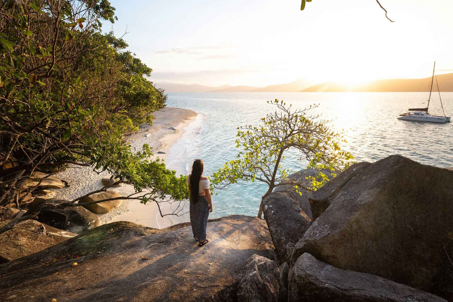 Fitzroy Island: Full-Day Ferry & Snorkel Safari Guided Tour