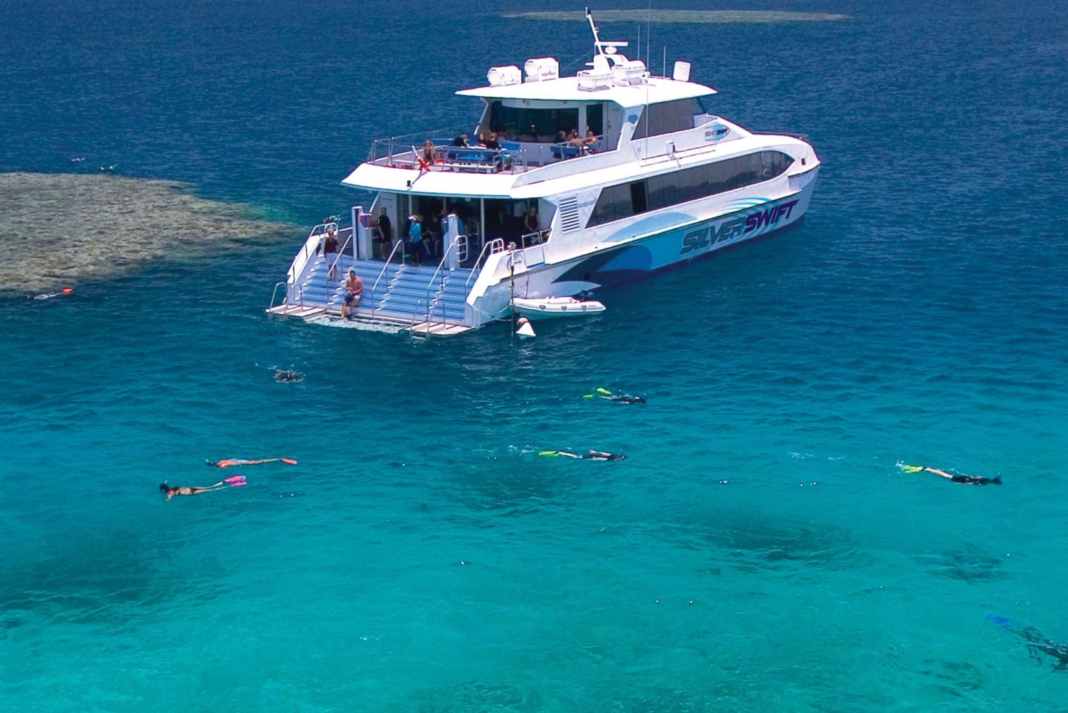 Кэрнс: 3 места Большого Барьерного рифа за 1 день на Silverswift