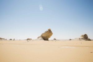 Каир: 2-дневный лагерь в оазисе Бахария и тур по пустыне